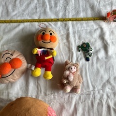 ぬいぐるみ まとめ売り（アンパンマン・しまじろう・アナ雪オラフなど）の画像