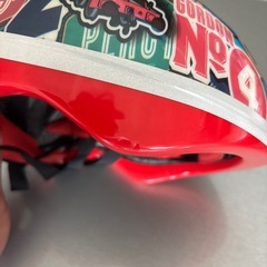 自転車トーマスヘルメットの画像