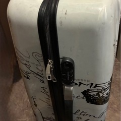 スーツケース大きめサイズの画像
