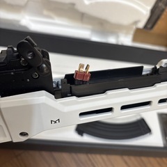 東京マルイ　次世代電動ガン　AKホワイトストームの画像
