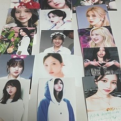 韓国アーティストプロマイドの画像