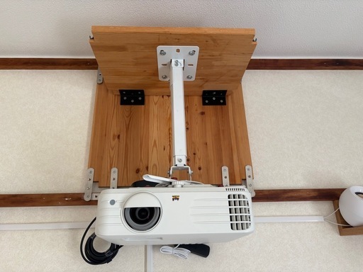 ViewSonic PX727-HDプロジェクター