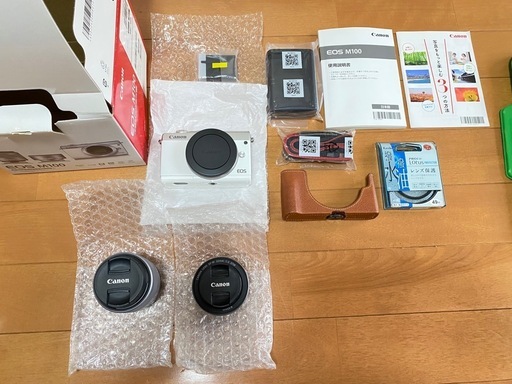 デジタル一眼 Canon EOS M100