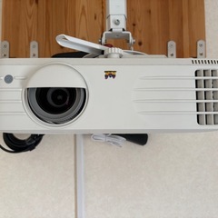 ViewSonic PX727-HDプロジェクターの画像