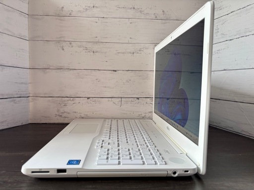 ⭐️超美品【Windows11 25H2✨】富士通LIFEBOOK AH42_B2/15.6インチ/メモリ8GB/SSD.256GB/