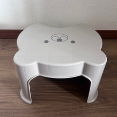 スリコ　子供用
クマさん踏み台の画像