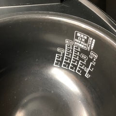 炊飯器　アイリスオーヤマ  5合炊きの画像