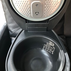 炊飯器　アイリスオーヤマ  5合炊きの画像