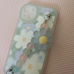iPhone15plusケースの画像