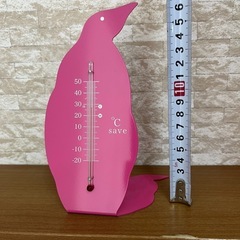 新品 温度計 ペンギン ピンク インテリアの画像