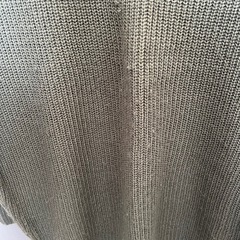 GORGE　オリーブグリーン Vネック 長袖ニットの画像