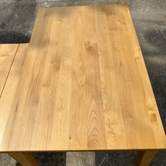 【引き出し付き木製ダイニングテーブル】横120 縦74 高70　ベンチ付き　4人掛け　四人掛け　4p 4P センターテーブル　家具　インテリア　一軒家　天然木材　【倉庫前引き取り限定値引きあり‼️】の画像