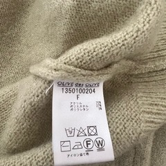 OlivedesOliveハイネック バルーンスリーブ セーターの画像
