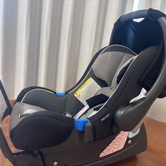 【美品】フォルクスワーゲン純正 
チャイルドシート 新生児〜　ISOFIXの画像