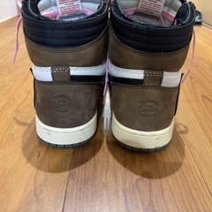 Nike Air Jordan 1 High travisの画像