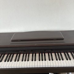 電子ピアノの画像