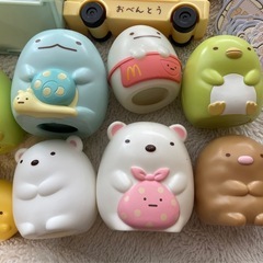 【お渡し決定済み】すみっコぐらし フィギュア ねこ　しろくま　の画像