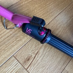 ヴィダルサスーン　ホットカーラーの画像