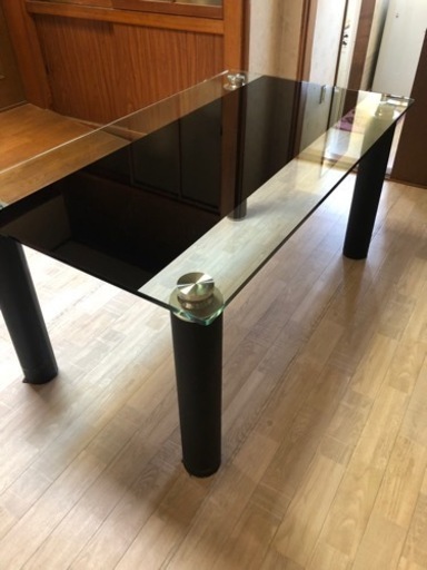 ダイニングテーブル