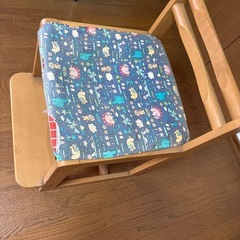 学習イスの画像