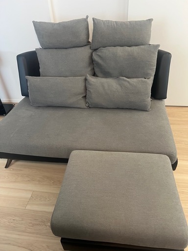 ニトリ2人掛けソファ※スツール付き※11月3日〜8日でお渡し