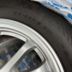 プリウス50純正アルミとタイヤ4本セット
 の画像