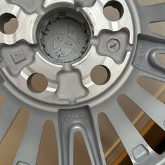 新車外し　40系アルファード純正17インチホイール・タイヤセットの画像