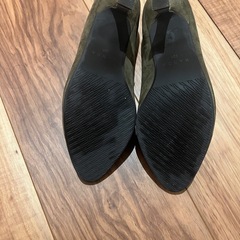RANDA パンプス ゴールドピースヒールラウンドトゥパンプスの画像