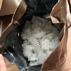 透明ブロック玩具の画像