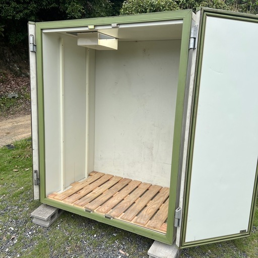 まじでこれは良い！倉庫　物置に　道具整理に。サビない