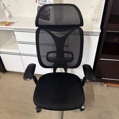 【超美品‼️】定価235,070円♪ オカムラ オフィスチェア サブリナシリーズ 事務椅子 イス エクストラハイバック ブラック♪の画像