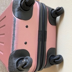 スーツケースの画像