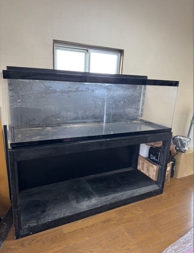 アクリル水槽1800x600x600