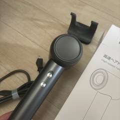 新品　先週購入　定価4900円　多機能ドライヤー　風力強めの画像