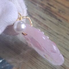 【訳あり】ハンドメイド　レジンキーホルダー　シナモンロール　ピンクをの画像