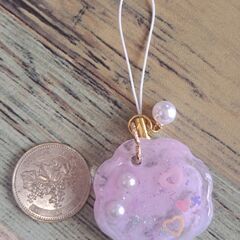 【訳あり】ハンドメイド　レジンキーホルダー　シナモンロール　ピンクをの画像