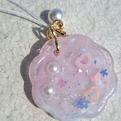 【訳あり】ハンドメイド　レジンキーホルダー　シナモンロール　ピンクをの画像
