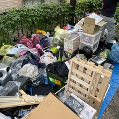 大掃除出たもの大放出！その場で価格交渉！タダでお譲り可のもの多数！の画像