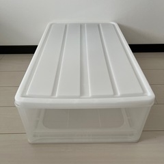 衣装ケースの画像