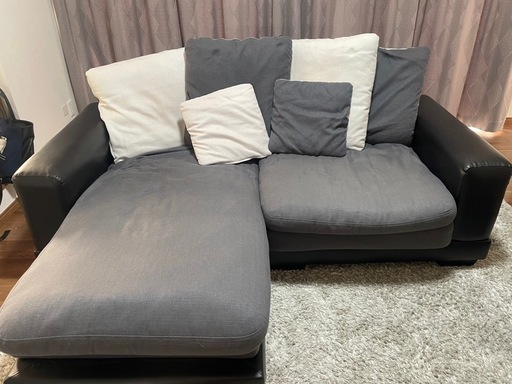 ニトリ3人がけソファー