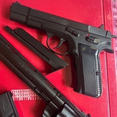 東京マルイ　イマイ　クラウン　エアガン　電動ガン　パイソン　ワルサーp99 CZ75の画像