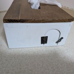 salto!(サリュ)製 木製ティッシュ箱の画像