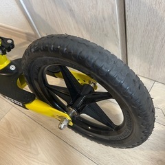 【中古】ストライダー　イエローの画像