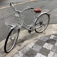 ♪ジモティー特価♪装備充実！！27インチ中古自転車　シマノ製外装６段＋自動点灯ＬＥＤオートライトの画像
