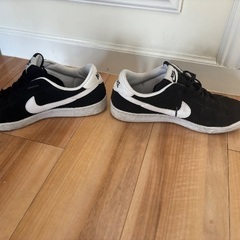 Nike shoesの画像
