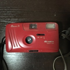 ポラロイドカメラ。チェキ。写るんです。フィルムカメラ。の画像