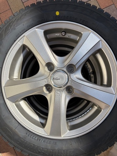 【スタッドレス新品】155/65r14 VRX3