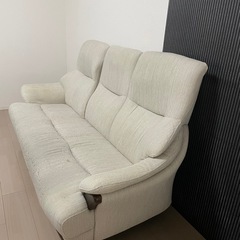 【値下げ！】3シーター　硬め　ハイバックソファ（布）の画像