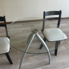 ガラス丸テーブルセット(中古)の画像