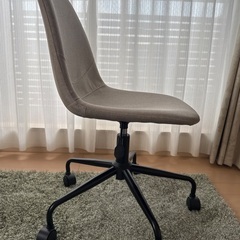 椅子　昇降調節可能の画像